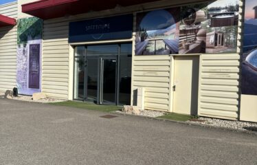 Location local 170 m² – Saint-Bonnet-de-Mure